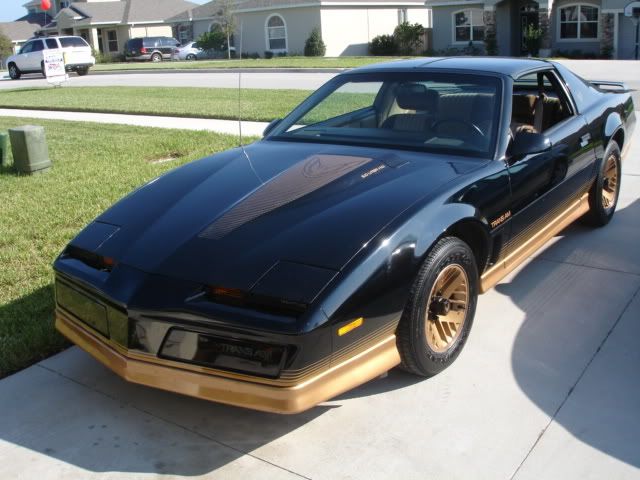 [http://i71.photobucket.com/albums/i125/KnightRider2000/DSC00296-2.jpg]