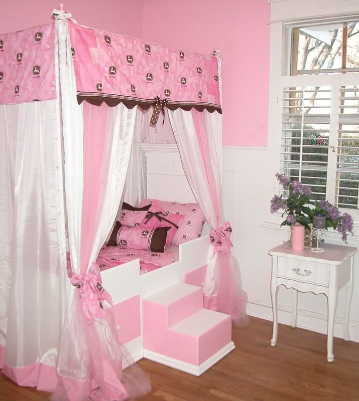 Luxurious girls canopy bed.