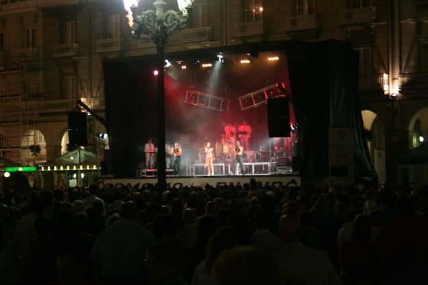 Photobucket - Video and Image Hosting