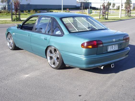 Blue Vr Commodore