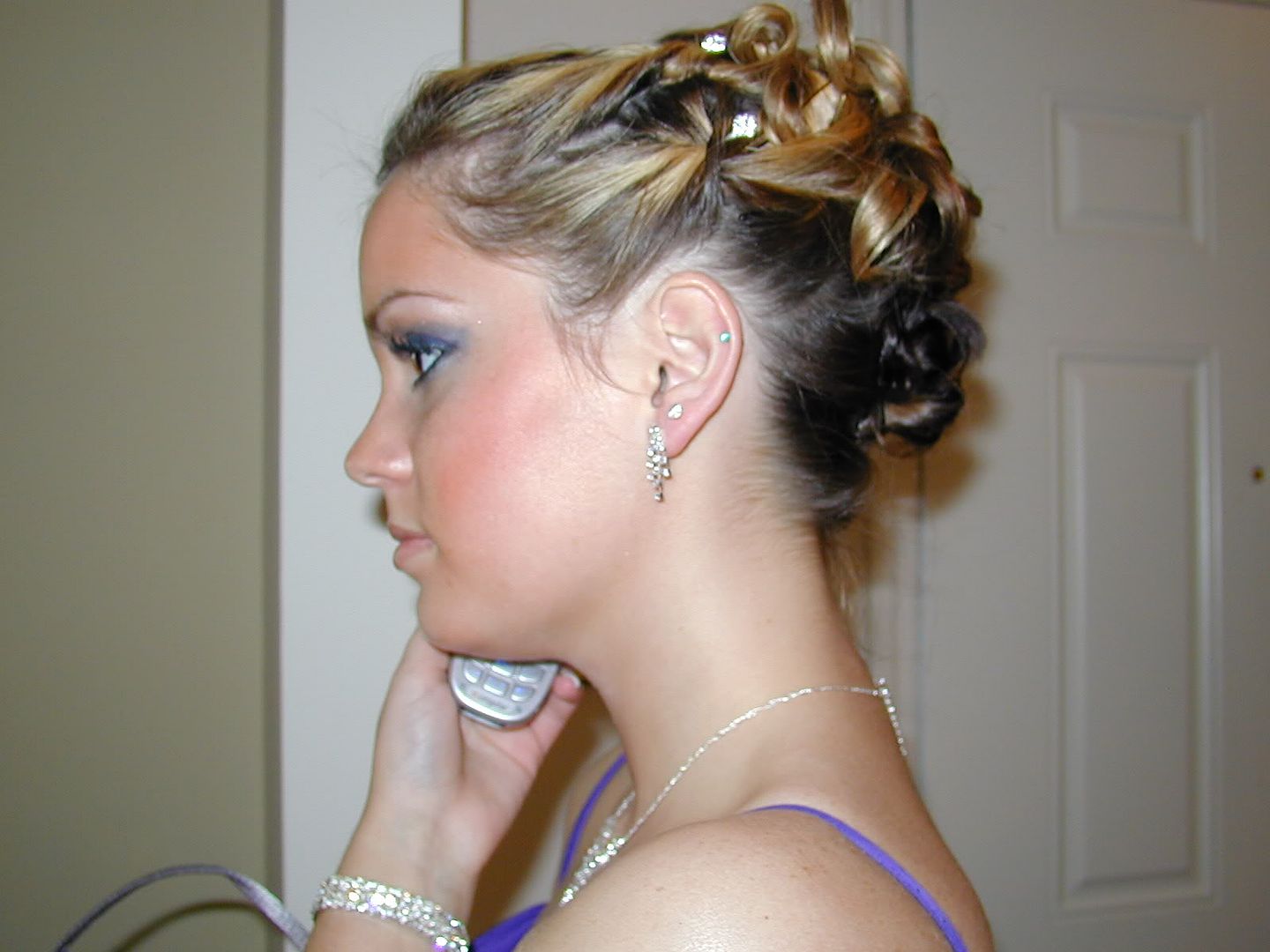 formal Hairstyles,Prom Hairstyles,wedding hairstyles,bridal hairstyles,Prom updo hairstyles