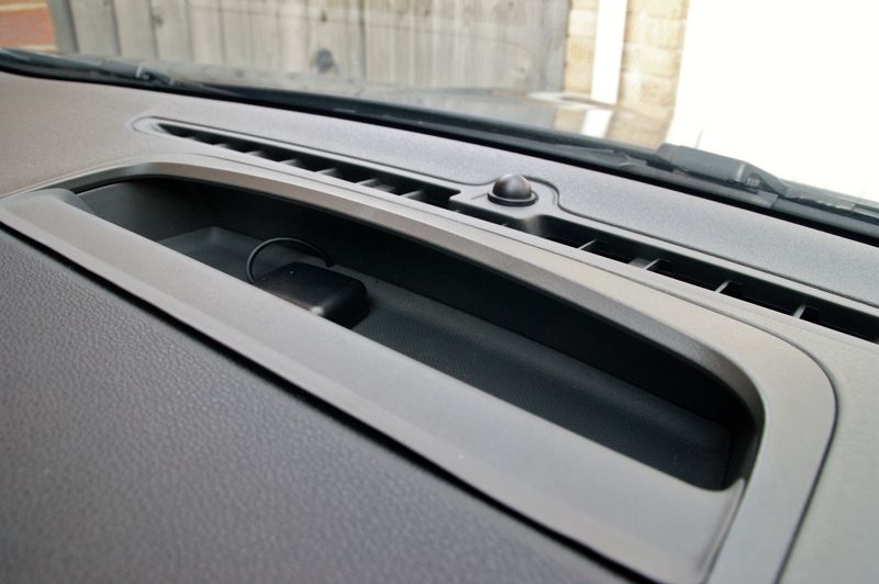 Ford Kuga FX Sat Nav Unit GPS Antenna Photo by minimadgriff Photobucket