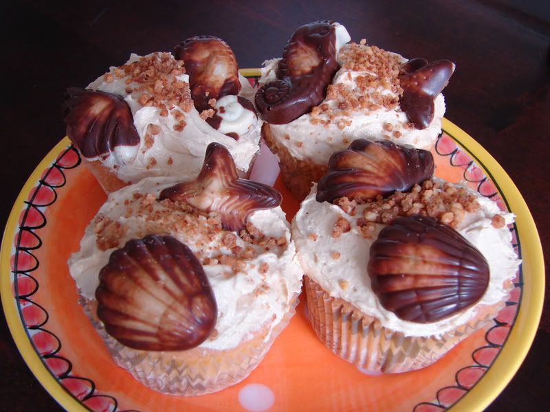 http://i71.photobucket.com/albums/i152/Marielle98/Strandcupcakes.jpg