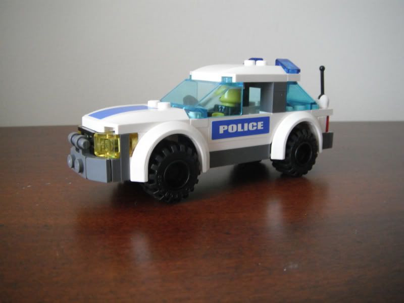 lego police cruiser