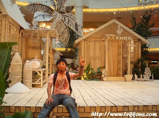 About Me Tekkaus Midvalley