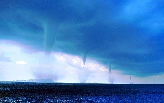  photo MagnificentWaterspouts_zpsf01538f9.jpg