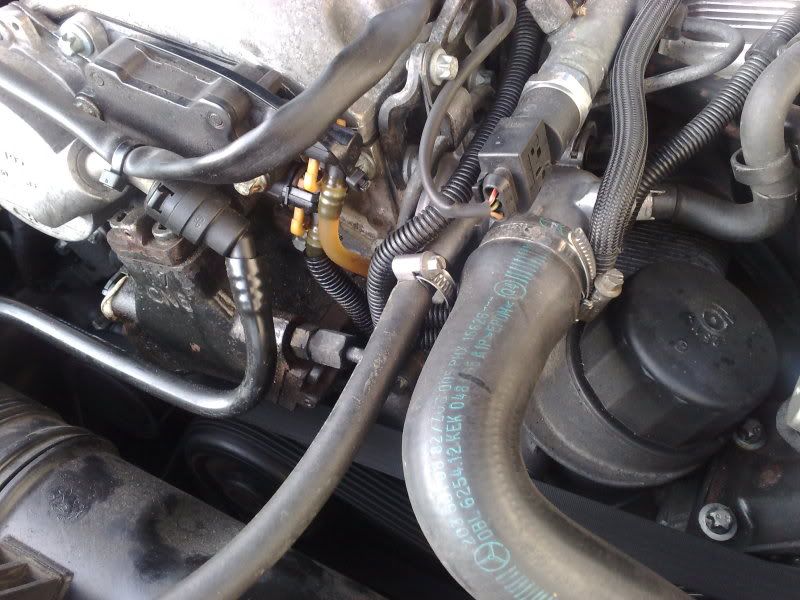 Mercedes c220 cdi diesel pump leak #4