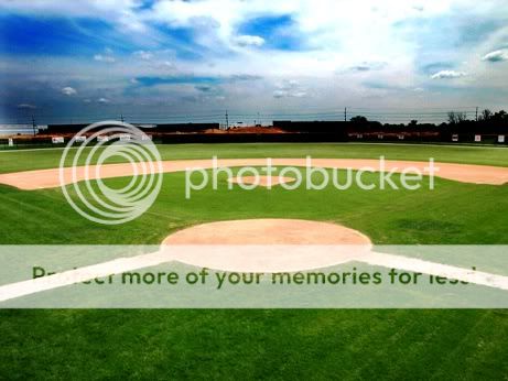 https://i71.photobucket.com/albums/i143/christurner85/BaseballField.jpg