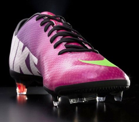  photo 05CristianoRonaldNikeMercurialVaporShoesCommercial_zps4c989124.jpg