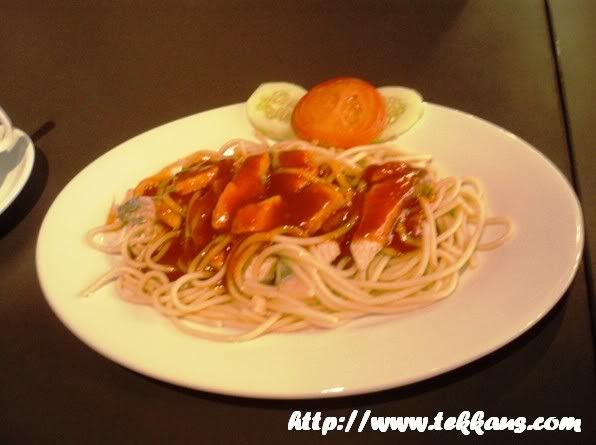 Sizzling Stonegrill Salmon Spaghetti