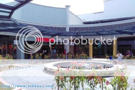  photo 02 Visit Malacca Premium Outlet For The First Time_zpsgtyxrmol.jpg