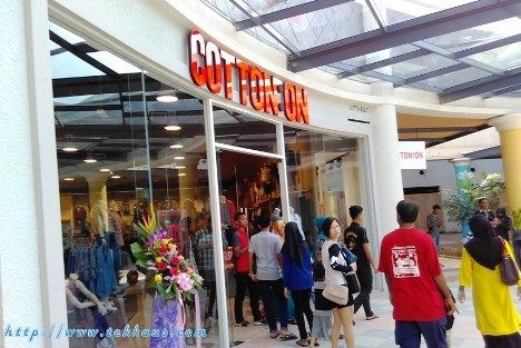  photo 03 Visit Malacca Premium Outlet For The First Time_zpsuerecbvy.jpg