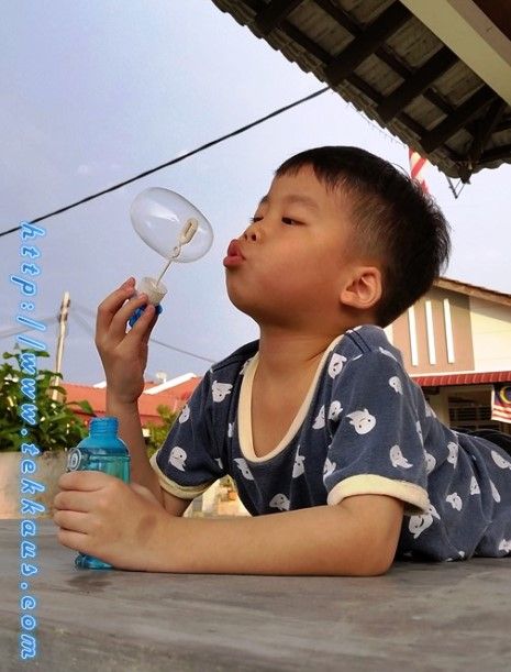  photo 09 Playing With Bubbles PICS_zpsfnvww3jn.jpg